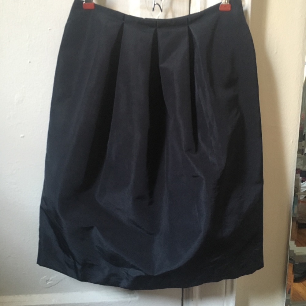 Prada bubble skirt black Sz 6